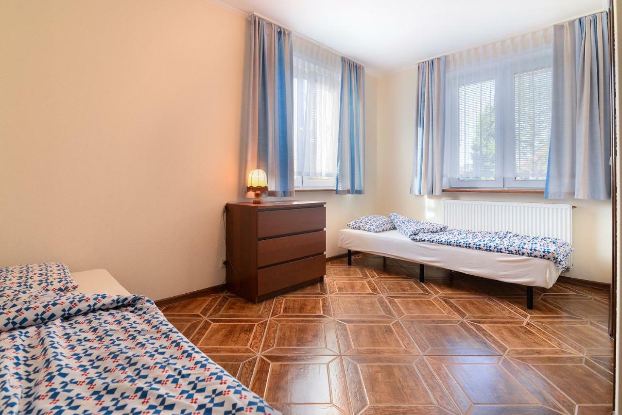 Pionow Rodzinne Apartamenty Urocza 10 Krynica Morska Exterior photo
